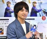 「エバース佐々木、自伝的エッセイの推薦コメントに宮藤官九郎　ダメ元オファーも快諾「さすがだな」」の画像1