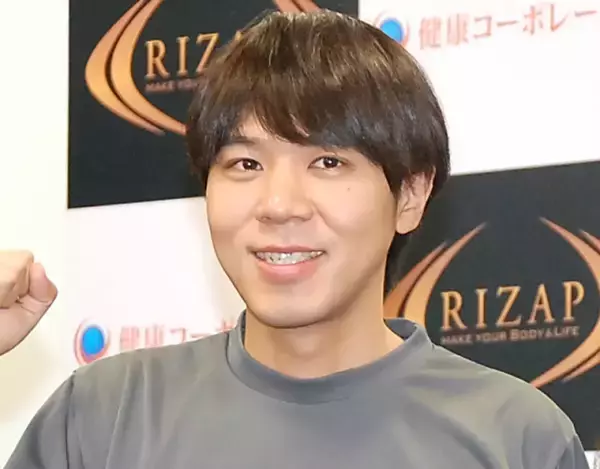 ロッチ・コカドケンタロウ、“愛車”公開に反響「アイボリーの240も素敵」「車もおしゃれー」→サーフィンへ「人生を謳歌している」