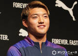 「木村拓哉、堂安律＆明石家さんまとの豪華3ショット披露に反響「『お疲れ様』と『プリンセスおめでとう』をさせていただきました！」」の画像1