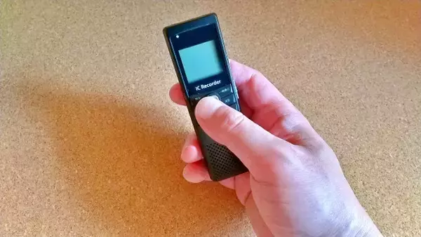 「会話の聞き逃しゼロ」「AI文字起こしもラク」ビジネスや取材に便利な最新ボイスレコーダー