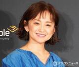 「永作博美、“18年ぶり共演”松山ケンイチの41歳バースデー祝うオフ2ショットにファン歓喜「このお2人が揃うの！胸熱！」「感動ものです」　4月期ドラマ『時すでにおスシ!?』撮影オフショ公開」の画像1
