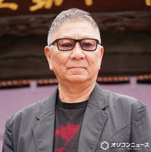 三池崇史監督、護摩祈祷で“浄化”「今後は清く正しい映画を」　團十郎も思わずにんまり
