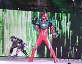 「『ウルトラヒーローズEXPO』ゲネプロ公開　「ウルトラマンオメガ ガメドンアーマー」がテレビ放送に先駆けて登場」の画像1