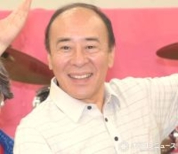 モト冬樹、新鮮な鰹メインの夫婦の手作り夕食を披露「和食で健康第一ですね」「美味しそう」　妻はミセスモデル・武東由美