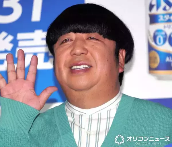 休養中のバナナマン日村、54歳誕生日に番組が祝福メッセージ＆ビジュアル公開　「ゆっくり休んで」エール続々