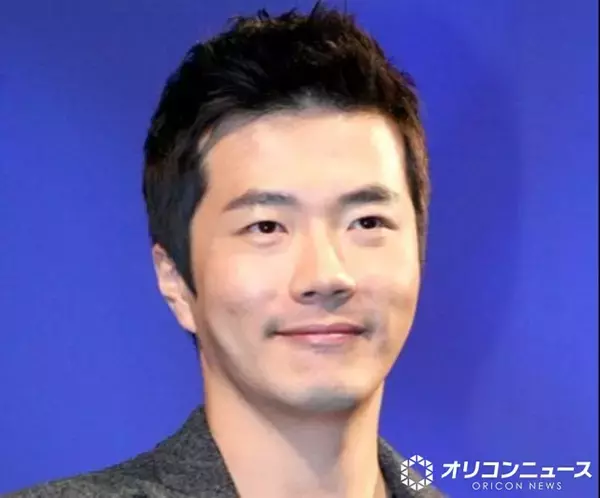 【韓国俳優】クォン・サンウ、妻が“ラブラブ”夫婦2ショットを公開「普通に撮ってもグラビアになる」「すごく素敵」