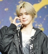 &TEAM・K、“韓国のお母さん”と再会「4人でよくここ来てた」