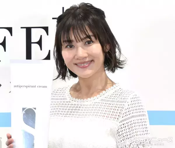 藤崎奈々子、愛犬と海へドライブ　気分転換のひとときに反響「ふたりともかわいい」「デニム姿がとても似合ってます」