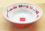 「天下一品×トミカのどんぶり公開…どんぶりの中を“車が走る”かわいいデザイン　キャンペーン開始」の画像1