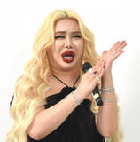 「アレン様、収入が前年の「1000倍」　パワースポット効果に驚きの声「すごい！急いで行かなければ」」の画像1