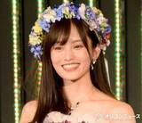 「「アーイ」“球審白井”、山本彩との2ショットに羨望の声「白井さんずりぃな　めちゃくちゃニヤけてる」「役得ぅ～」」の画像1