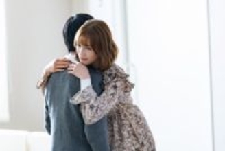 伊藤健太郎、内田理央＆中村ゆりかと立て続けにベッドシーン　SNSざわつく「私にとっては眼福回」「まだ2話なのに…濃厚」『略奪奪婚』第2話【ネタバレあり】