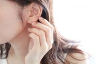 「耳アカ、ちゃんと取れてる？」耳の中を徹底的にキレイにする“進化系イヤークリーナー”