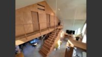 『渡辺篤史の建もの探訪』階段中心の回遊空間　二世帯住宅の工夫に迫る