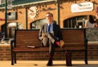 トム・ヒドルストン、日本での交流に感動　ファンとの“心に残る瞬間”明かす【インタビュー】