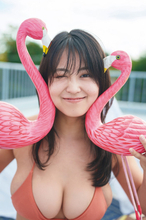 福井梨莉華、圧巻の美ボディでグラビアムック『PARADE』裏表紙に