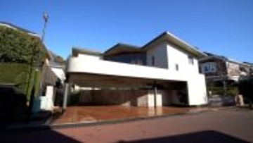 「圧倒される」名建築をリノベ…　屋根に大階段＆セカンドリビング「ホテルだ！」『となりのスゴイ家』29日放送