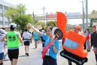 ミス日本グランプリ・野口絵子、「かすみがうらマラソン」スペシャルサポーターに　ブラインドマラソン大会で目の不自由な人の補助について学ぶ