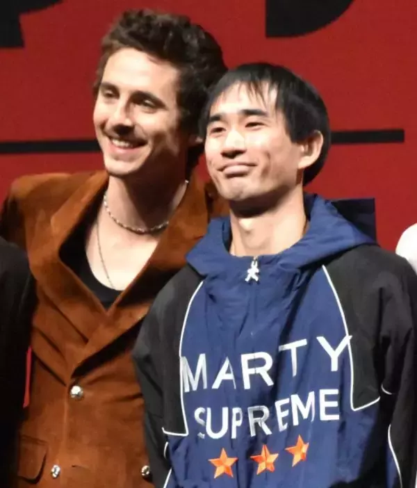 『マーティ・シュプリーム』グッズ再販準備中「皆様に適切な価格でお届けできるよう」フリマアプリで価格高騰