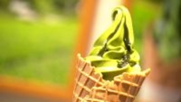 関西のライバル百貨店が称賛したグルメ、「今まで食べた中で一番濃い抹茶ソフト」…他店がうなる理由『水野真紀の魔法のレストラン』