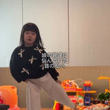 「「娘の発達に悩んでいた昔の私へ」自閉症の娘育てる母が早期療育で涙堪えた日」の画像1