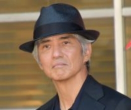 『ザ・ロイヤルファミリー』社長＆愛人の貴重オフショットに反響続々「素敵」「若き日のお二人」