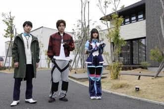 【超宇宙刑事ギャバン インフィニティ】第16話「宇宙特急大暴走」あらすじ　人類がデータ化された多元地球Φ5791へ
