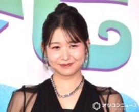 ME:I MOMONA、にんじんマイクに笑顔「わ～お！」　“オハナ”の永尾柚乃とレッドカーペット