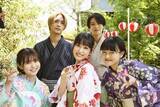 「高橋恭平、ウサ耳姿でギャップ魅せる　永岡蓮王がスタッフ陣に愛される姿も」の画像1