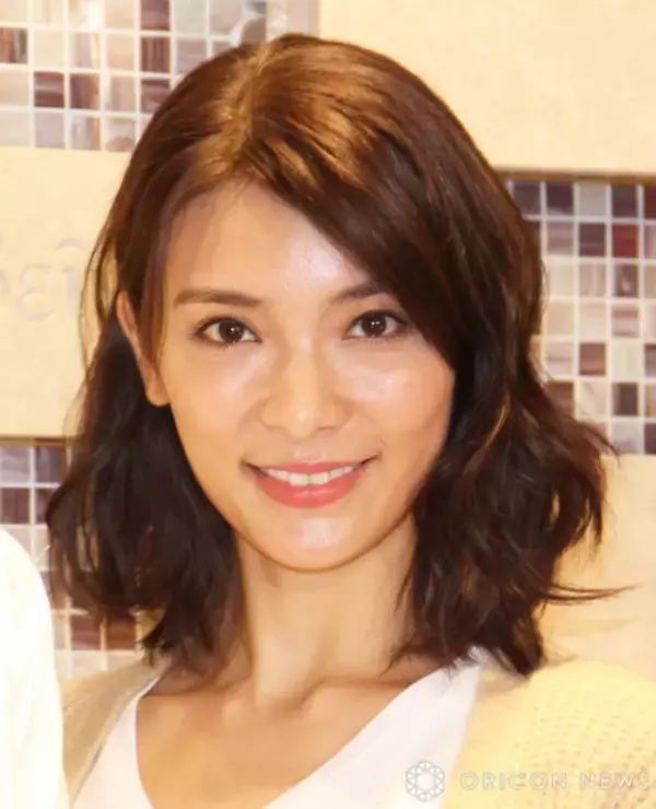 秋元才加「戦争反対って言い続けなくてはいけない」平和への思いつづる