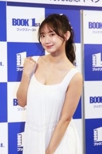 身長173cm 9頭身軟体ボディ・相沢菜々子、鳥肌も見える生っぽいカットも収録の2nd写真集「29歳のありのままの私が作った写真集になっていればいいな」