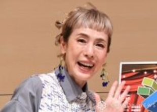 久本雅美、実妹と“顔出し”2ショット公開「素敵なお写真」「仲良し姉妹」