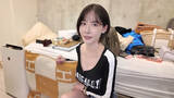 「元セクシー女優・深田えいみ、意外な私生活を公開　SNS総フォロワー数1400万人も…自宅ではTシャツ＆ショーパン」の画像1