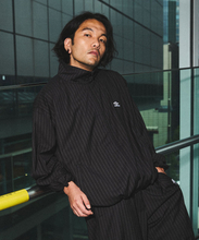 見取り図・盛山晋太郎、大人の色気でUMBRO着こなす　OPENING ACTコラボのキービジュアル起用