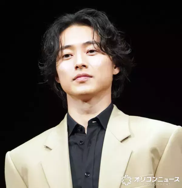 山崎賢人、面白かった吉沢亮の一言明かす「そのくらいリラックスしながら」　『キングダム』でがっつり共演し仲深まる