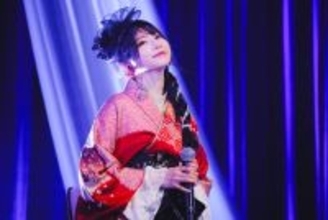 雨宮天、ディナーショーで豪華な衣装　好物のトリュフ使われたステーキなど…ファン堪能【セットリスト】