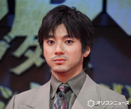 山田裕貴、1人だけ明るめカラーのスーツで大慌て　それでもアピール「万極感があります！」