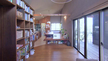 “森”を感じるテラスのある家　住まい手のこだわりが随所に『渡辺篤史の建もの探訪』
