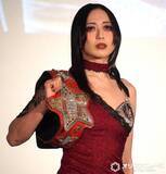 「上谷沙弥、安納サオリと乱闘騒ぎ　顔面踏みつけも返り討ちに遭う「本当の悪夢を見るのは、これからだからな！」」の画像1