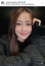 “急な美人化”話題の大沢あかね、妖艶ドレス姿に「これ、マジであかねさん？」「色気すごい」「薬屋のひとりごとに上級妃で出てきそう」と反響続々