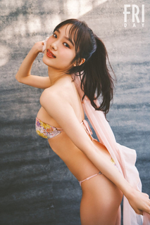 【RIZINガール】石川花音『FRIDAY』初グラビアに歓喜「ぜひ“デコルテ”に注目して！」