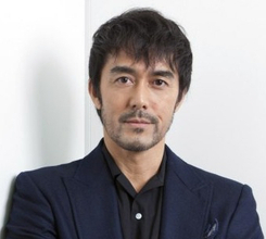 『VIVANT』新カット公開→ネット反応「日本橋三越!?」「阿部寛だあああ！！！！」