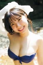 細谷さら、圧倒的なフレッシュグラビア