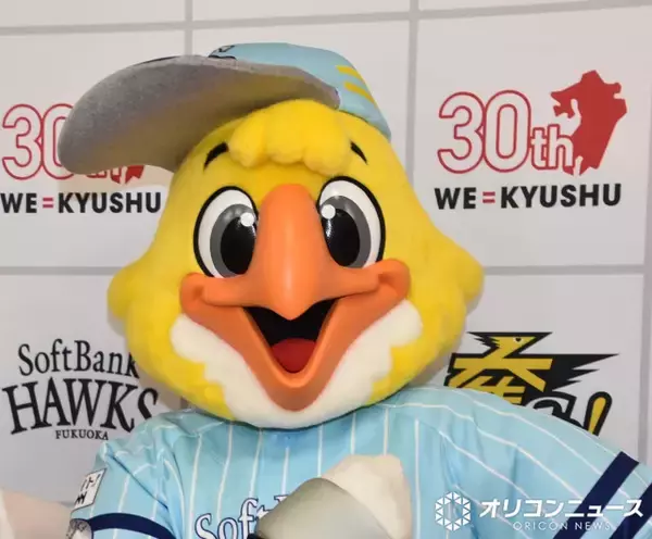 ソフトバンク・松本裕樹、柳町達ら5選手が『anan』表紙飾る　“雰囲気ガラリ”なスーツ姿に反響「メロい」「イケメンばかり」「何処ぞのスタエンのグループかと」