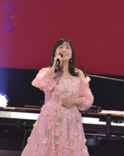 NHK『うたコン』歌姫特集　岡村孝子が復帰後初の生放送　新しい学校のリーダーズSUZUKAは「絶体絶命」初披露