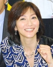 「素晴らしい」…61歳・向井亜紀が大学卒業、校名明らかに＆名誉な賞も受賞　ロング髪あでやか晴れ姿　夫・高田延彦が報告