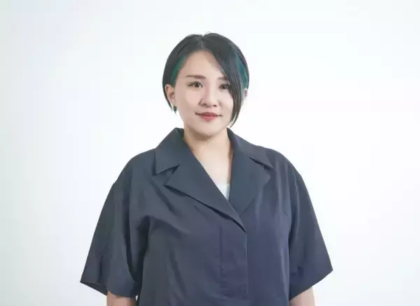 シオリーヌ、離婚報告　助産師・性教育YouTuberとして活躍