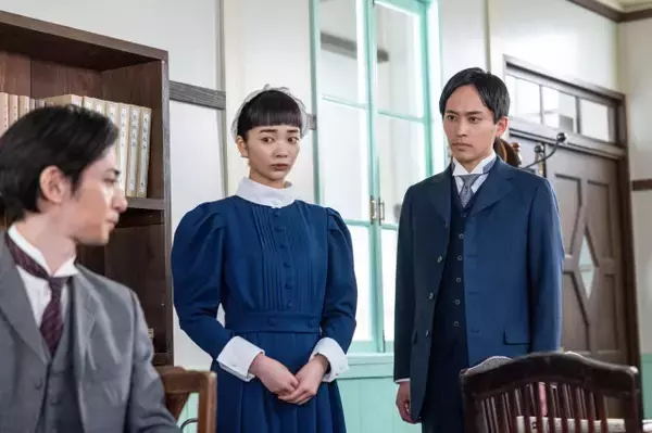 『風、薫る』りんは、千佳子の主治医・今井にある相談をする　第39回場面カット