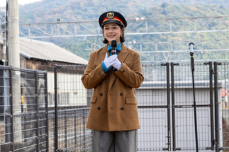 村重杏奈、地元・山口で出発式に登場　400人が見守る中「乗りたかった」