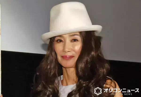 68歳・萬田久子、モード感あふれる着物コーデに反響　シャネルのブローチやレザーの帯ベルトで個性的に着こなす「オシャレでセンスいい」 「カッコいいです」